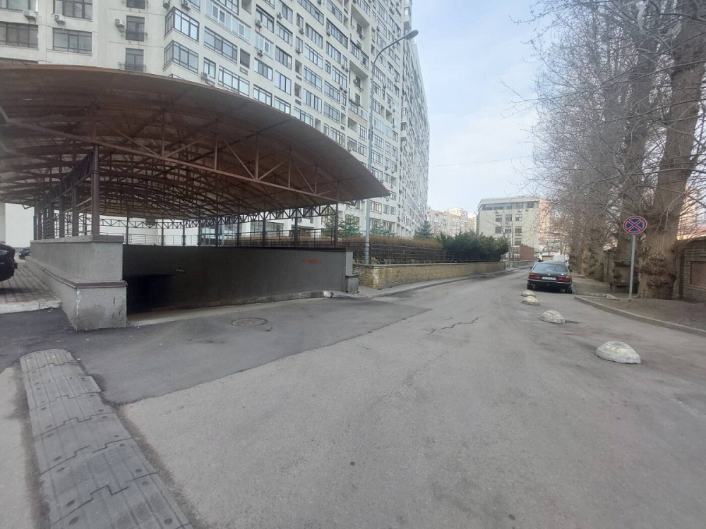 Продаж офісне приміщення на улица Евгения Коновальца (Щорса), д.44 приміщень - 1, поверх - 1/2 Київ - фото 1