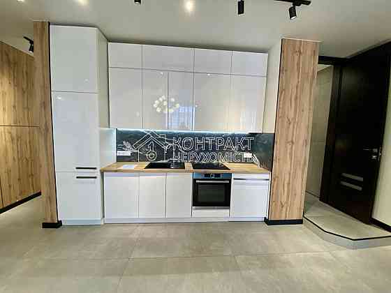 Продаж Квартира 3-кімнатна, 19/25 поверх на вул. Культури Харків