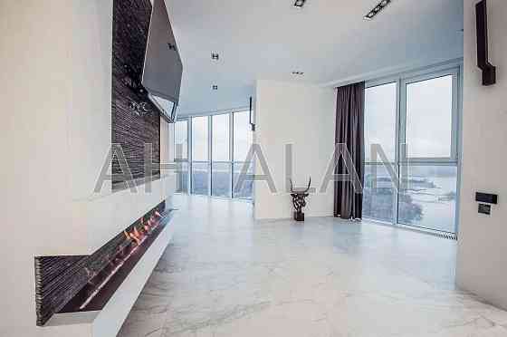 Продаж Будинок 4-кімнатний на Микільсько-Слобідська вул., 3Б Київ