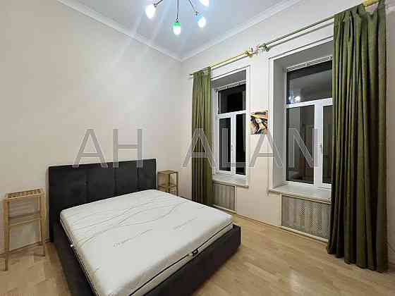 Оренда Будинок 3-кімнатний на Саксаганського вул., 22 Київ