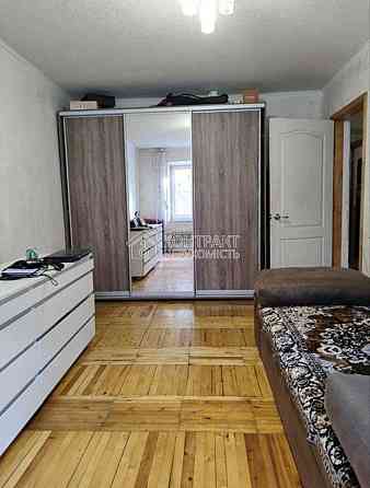 Продаж Квартира 4-кімнатна, 3/9 поверх на вул. Гвардійців Широнінців Харьков