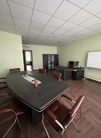 Продаж комерційне приміщення на ул. Литературная, 1а приміщень - 5, поверх - 1 Одеса