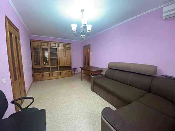 Продаж Квартира 3-кімнатна, 6/9 поверх на Любарского, 84А Дніпро