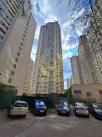 Продам 2 к квартиру вул.Чорнобильська Київ