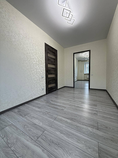 Продам 2-кімнатну квартиру в центрі Кропивницький - фото 1