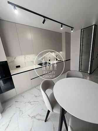 Продаж Квартира 2-кімнатна, 6/10 поверх на Угорська, 14є Львов