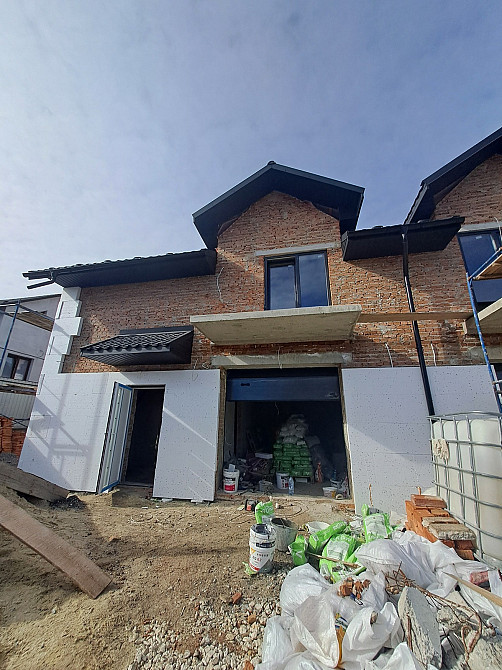 Продаж 2-поверховий  з ділянкою 4 сот 185 кв.м  на Липова вул., 5 Байківці - фото 12