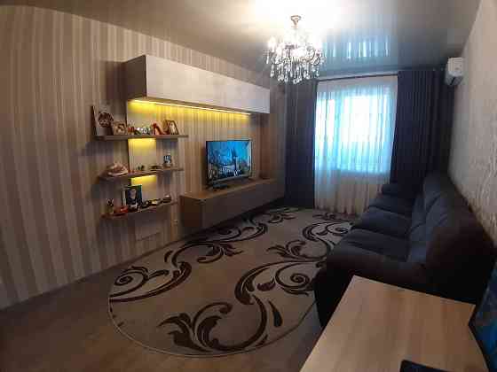 Продаж Квартира 3-кімнатна, 11/24 поверх на Милославська вул., д. 4 Киев