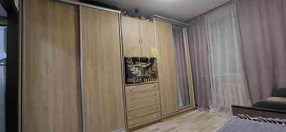 Продаж великої кімнати з ремонтом в гуртожитку біля метро Шулявська Київ