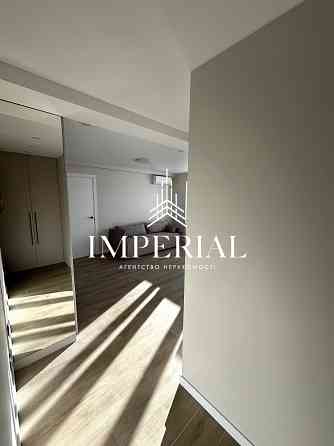 Оренда Квартира 2-кімнатна, 9/9 поверх на вул. Кирилівська Kiev