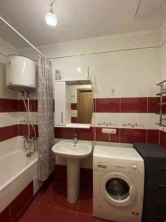 Продаж Квартира 1-кімнатна, 8/18 поверх на Юлії Здановської вул. (Михайла Ломоносова), 48 Kiev