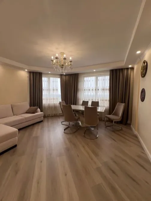 Продаж 3к Квартира 82 кв.м массив радужный Одеса - фото 1