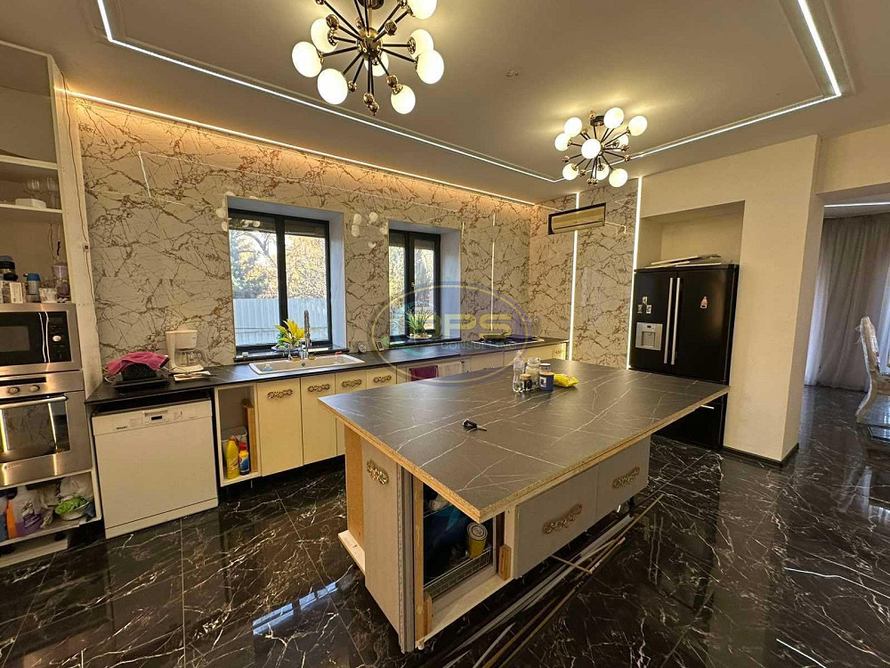 Продаж 3-поверховий Будинок з ділянкою 13 сот 680 кв.м 6 кімн.   - фото 3