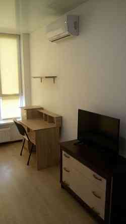 Оренда Квартира 1-кімнатна, 4/10 поверх на ул. Регенераторная, 4 Київ