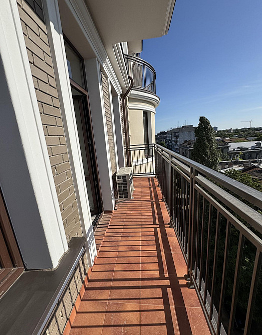 Продаж Квартира 3-кімнатна, 8/10 поверх на Заславского ул. Одеса - фото 2