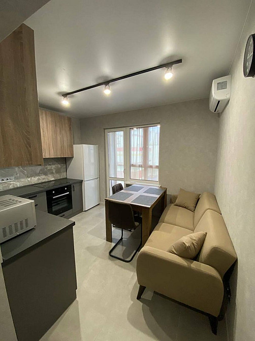 Оренда Квартира 1-кімнатна, 4/7 поверх на Стеценко ул., 75б Київ - фото 1