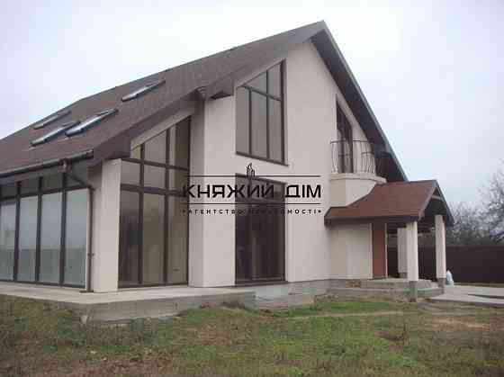 Продаж 3-поверховий Будинок з ділянкою 10 сот 299 кв.м  на Аличова 