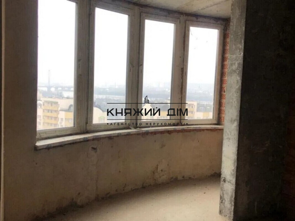 Продаж 2-рівневої квартири без ремонту по Дніпровській набережній. № 21145319 Київ - фото 1