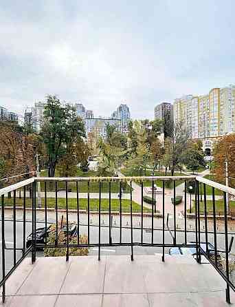 Продаж Квартира 2-кімнатна на Федорова Ивана ул., 10 Київ