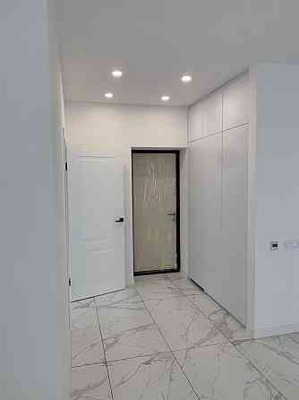 Продаж Квартира 2-кімнатна, 3/4 поверх на Макіївська вул., д. 17 Київ