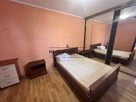 Продаж 3-кімнатної квартири, метро Харківська. Безготівковий так! № 21146226 Київ