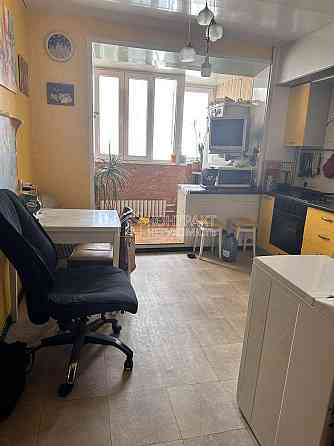 Продаж Квартира 4-кімнатна, 14/16 поверх на вул. Людвіга Свободи Kharkiv