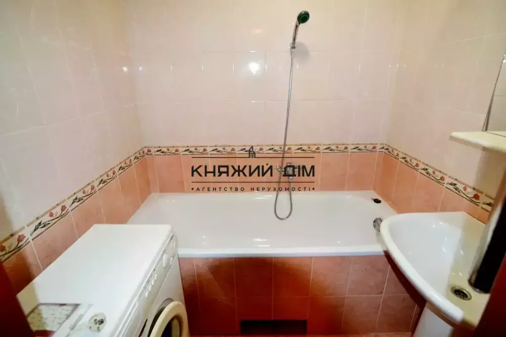 Оренда Квартира 1-кімнатна, 5/9 поверх на Святошинская ул. Київ - фото 7