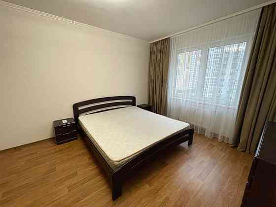 Оренда Квартира 1-кімнатна, 8/25 поверх на Софії Русової, 7А Kiev