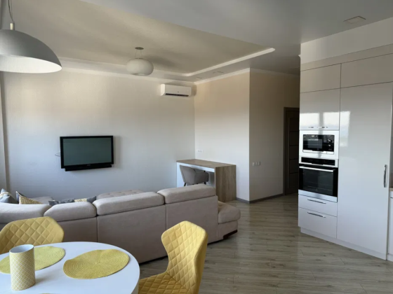 Роскошный пентхаус в ЖК "Гранд Парк" в спальном районе Одессы. Одесса