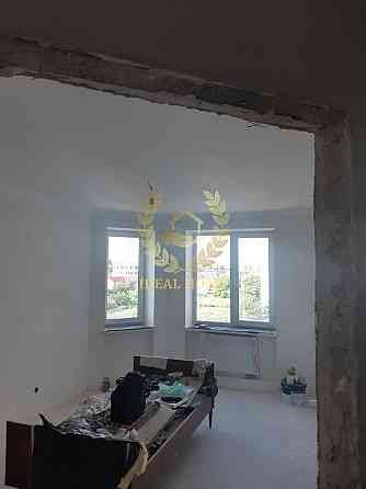 Продаж Квартира 1-кімнатна на Тепличная ул., 42 Киев