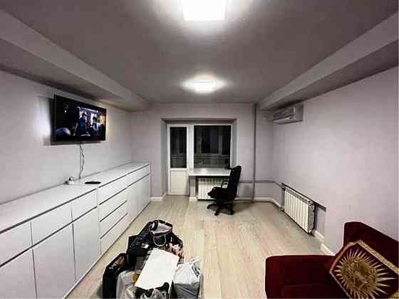 Продаж Квартира 1-кімнатна, 2/9 поверх на улица Русановская Набережная, д.10 Киев