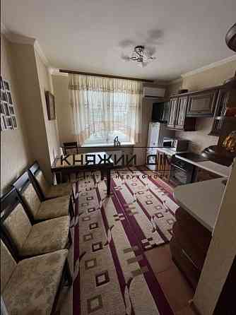 Продаж 2-х кімнатної біля м.Позняки Київ