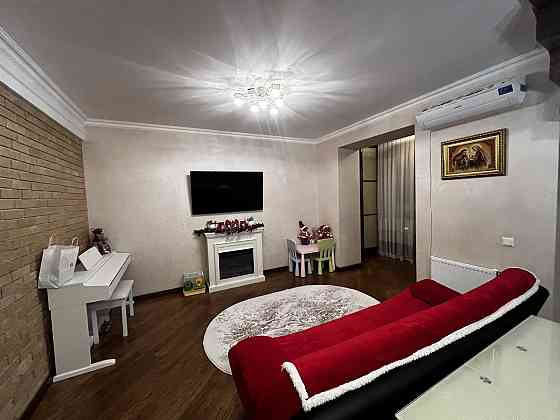 Продаж Квартира 3-кімнатна, 5/9 поверх на Двірська Івано-Франківськ