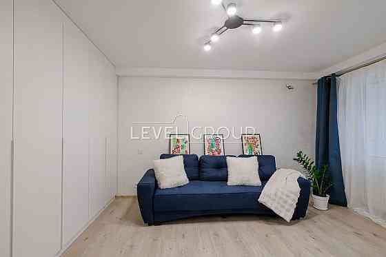 Оренда Квартира 1-кімнатна, 2/5 поверх на Колимийський, 12 Kiev