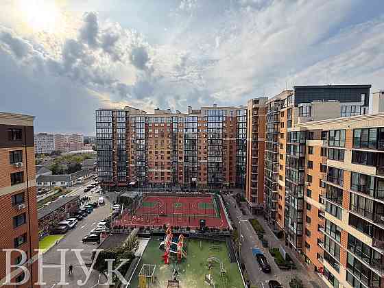 Продаж Квартира 3-кімнатна, 10/10 поверх на Івана Франка Луцьк