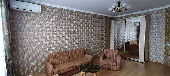 Оренда Квартира 2-кімнатна, 11/22 поверх на вул. Олександра Мишуги, 8 Киев