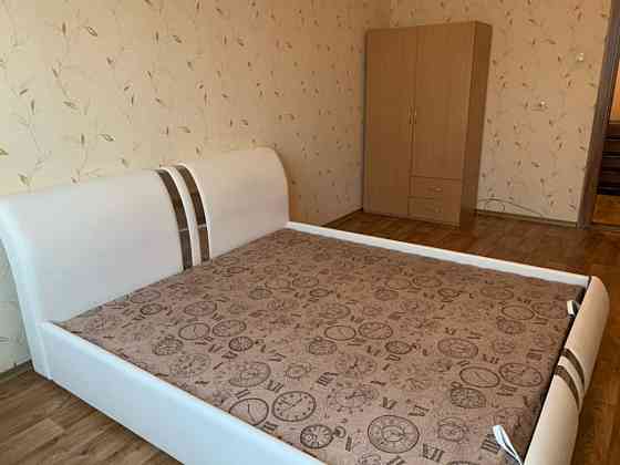 Оренда Квартира 1-кімнатна на ул. Софии Русовой, 1 Kiev