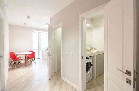 Оренда Квартира 1-кімнатна, 11/13 поверх на ул. Комбинатная, 25 Kiev