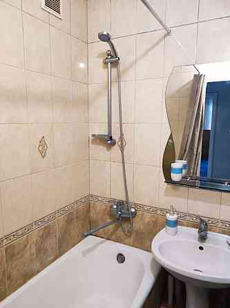 Оренда Квартира 3-кімнатна, 6/9 поверх Киев