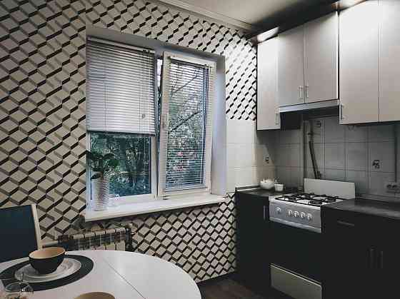 Оренда Квартира 2-кімнатна на Микільсько-Слобідська, 6/2 Київ