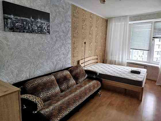 Оренда Квартира 1-кімнатна, 13/25 поверх на Дніпровська набережна, 26 Киев