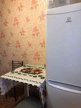 Продаж Квартира 2-кімнатна, 2/5 поверх на Соборности, 18 Київ