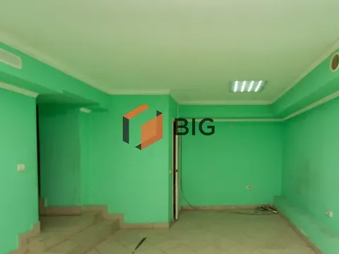 Здається    Чернівці Сергія Скальда (Комарова Володимира) вулиця 33 Чернівці - фото 3