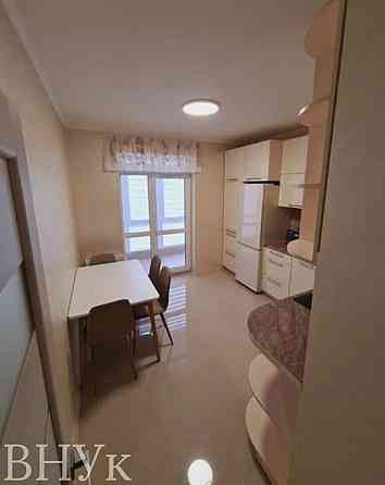 Продаж Квартира 2-кімнатна, 2/9 поверх на вул. Янева Львов