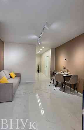 Продаж Квартира 3-кімнатна, 1/6 поверх на Петриківська Тернопіль