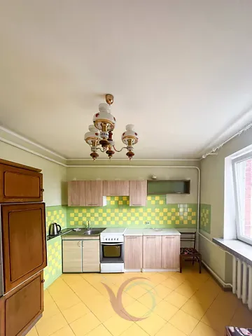 Оренда 2-поверховий   100 кв.м 3 кімн. на Центральна вулиця  - фото 8