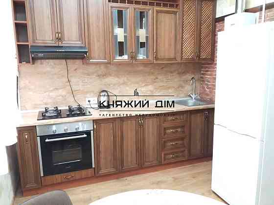 Оренда 3-кімнатної квартири, метро Політехнічний інститут/Лук'янівська. № 11195229 Kiev