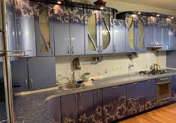 Оренда Квартира 3-кімнатна, 1/10 поверх на Маловского ул. Одеса