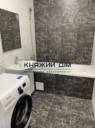 Продаж 1 кім. квартири студії ЖК Рів#700;єра КОД № 21145152 Kiev