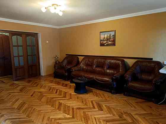 Продаж Квартира 2-кімнатна, 3/9 поверх на Паньківська вул., д. 19 Київ